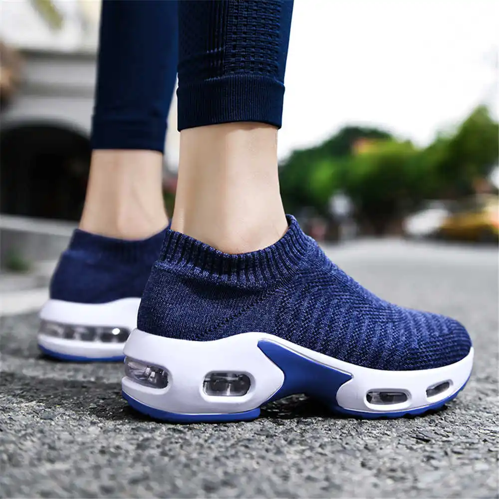 Big Size Number 38 Women's Hee - đánh giá và giá Sneakers