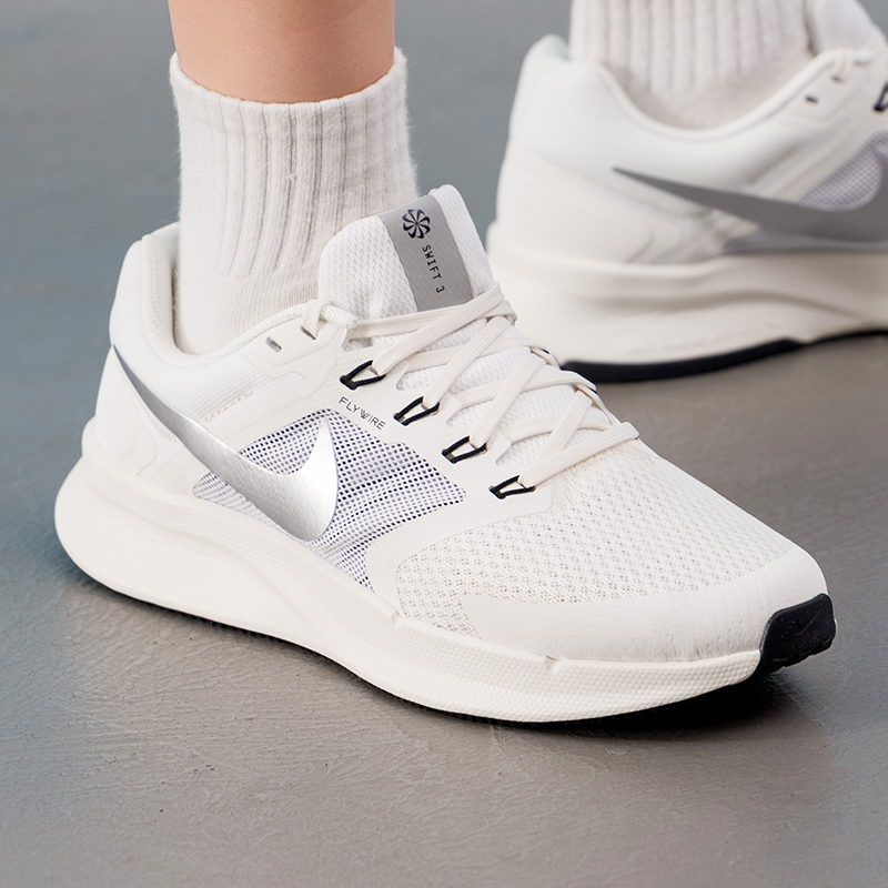 Nike Women's Shoes Original Li - đánh giá và giá Lightweight Road Running Shoes
