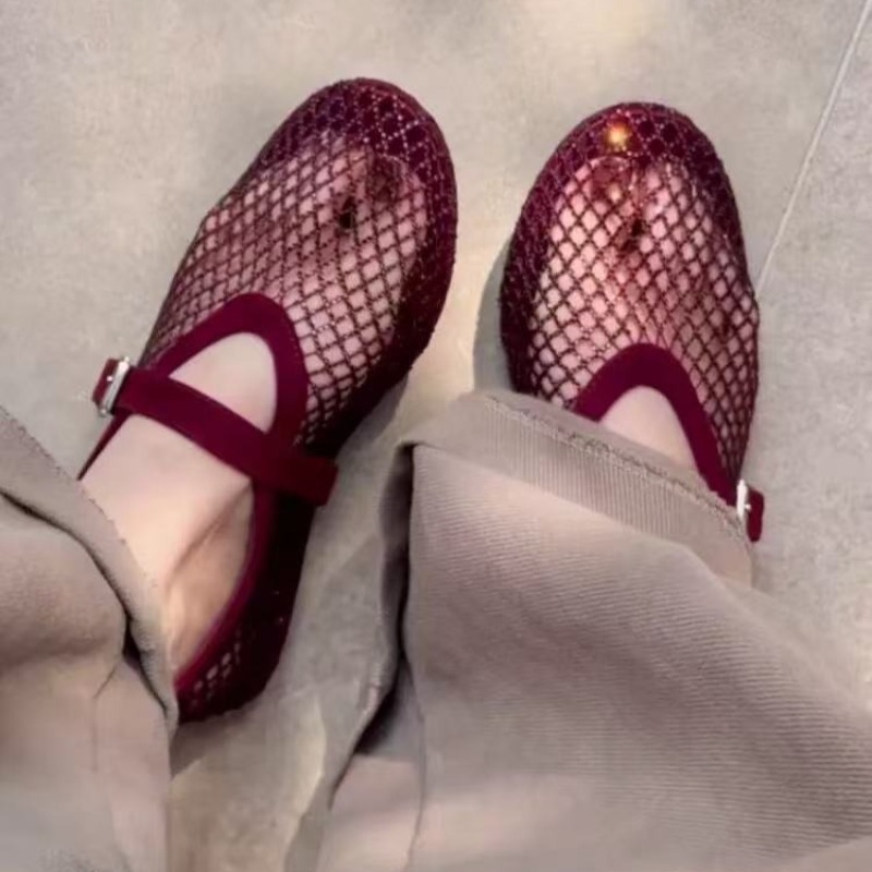 Hollow Rhinestone Baotou Sanda - đánh giá và giá Sandals